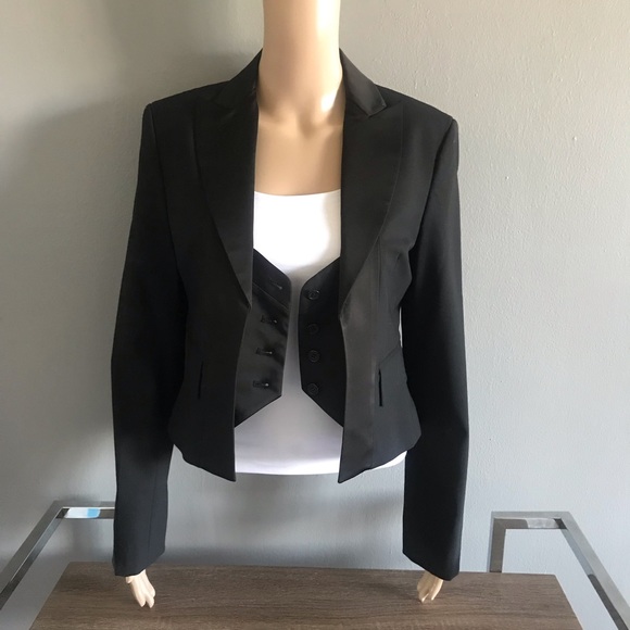 Blazer in Black BCBG jacket w/satin embellishment - Picture 2 of 6